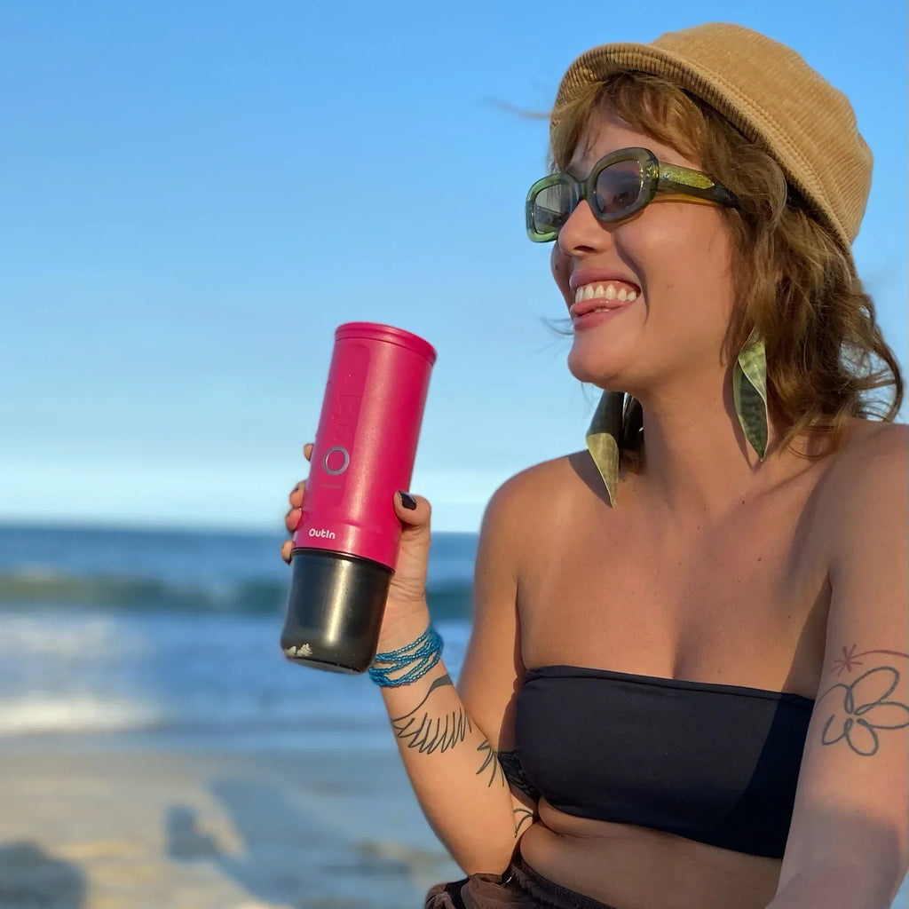 OutIn Nano Espresso Maker — Fuchsia Pink