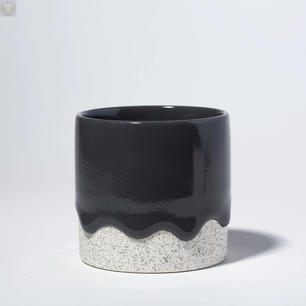 Squat Cylinder Drippy Pots