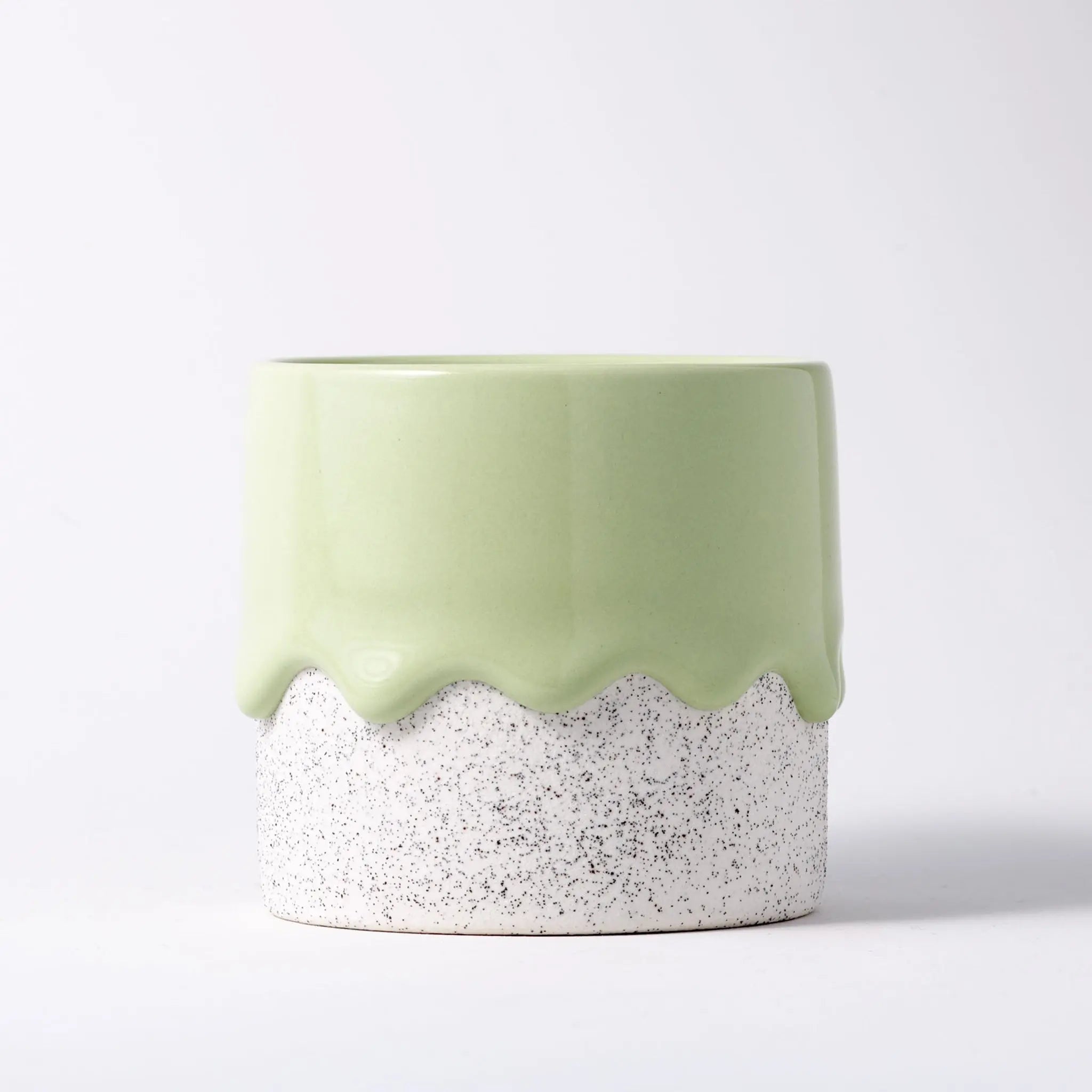 Squat Cylinder Drippy Pots