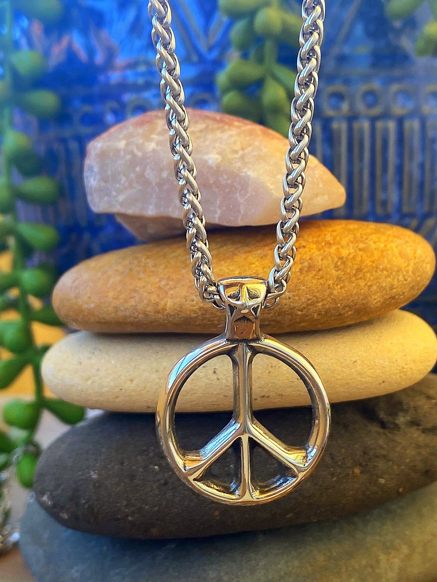 CLASSIC PEACE NECKLACE - Cozy Notes Coffee Co