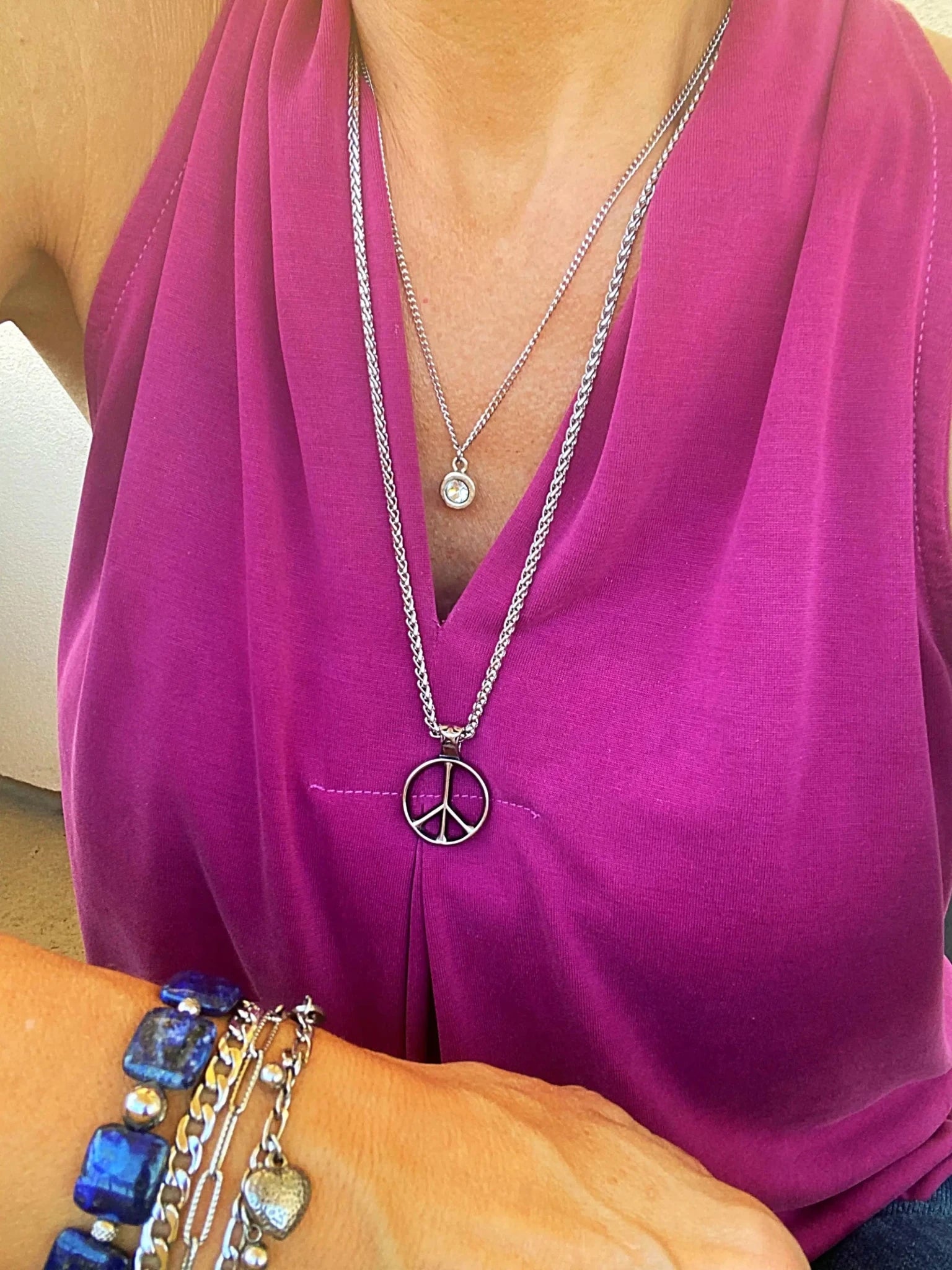 CLASSIC PEACE NECKLACE - Cozy Notes Coffee Co