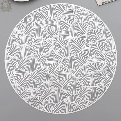 Garden Vinyl Placemat - Set of 4 Tea + Linen