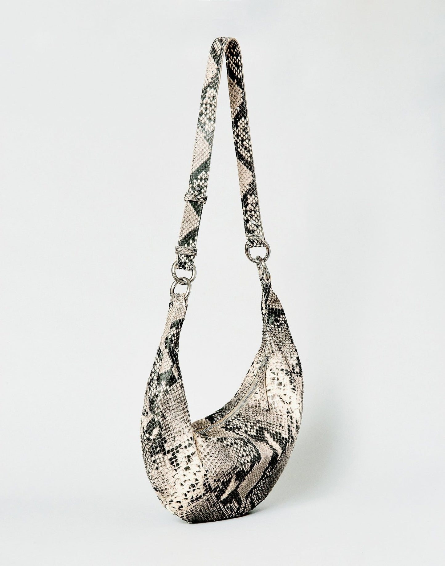 The Piccola Ring Bag - Cozy Notes Coffee Co